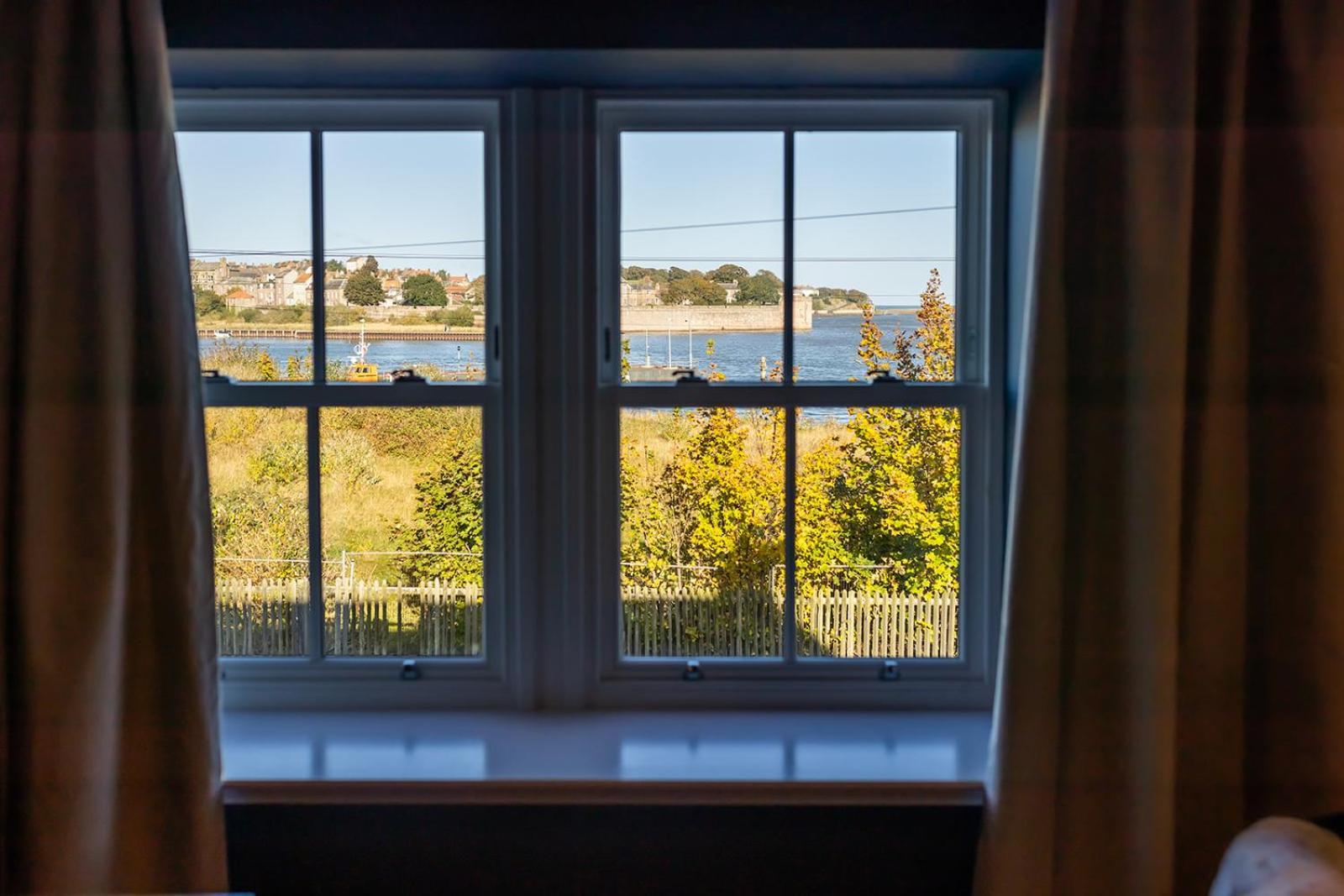 Rob Roy - Self Check-In Boutique Accommodation Berwick Upon Tweed Bagian luar foto